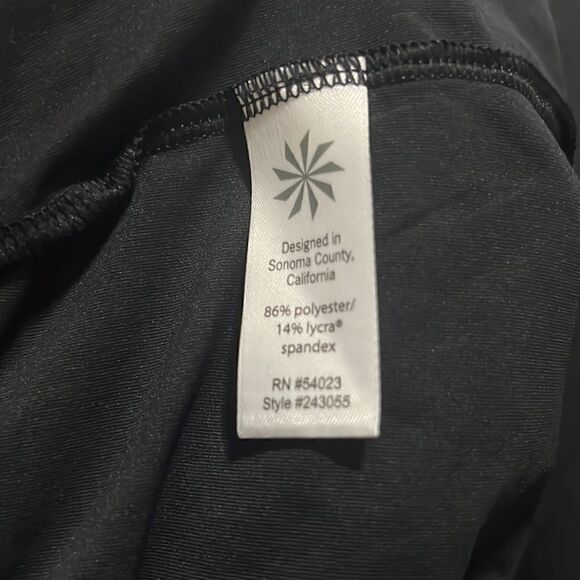 Athleta Rally Up Racerback Tank Top Black Sleeveless Athletic Athleisure sz 1X - Picture 7 of 7